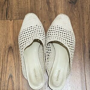 Vince leather Beige Woven Women's Mules